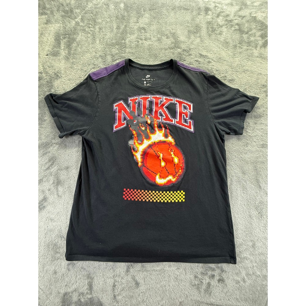 Nike Mens Heat Check Basketball TShirt Black Pixel Flaming Ball AO8070-010 Large